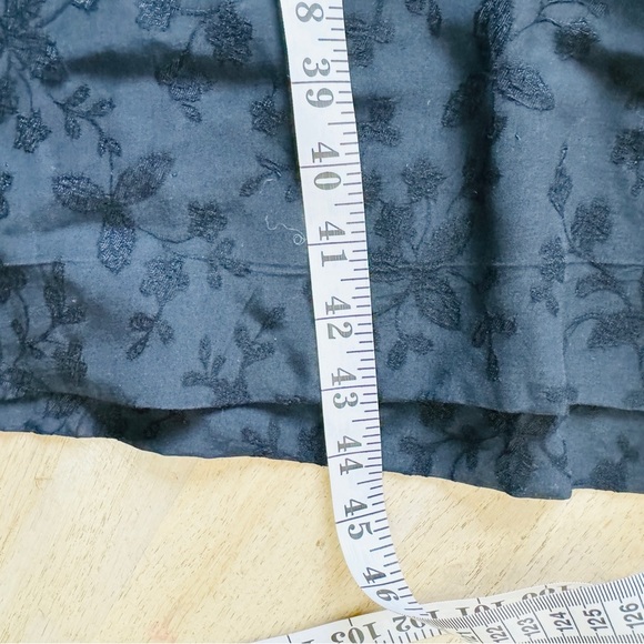 CP Shades black Embroidered Textured Floral midi dress - Picture 11 of 11